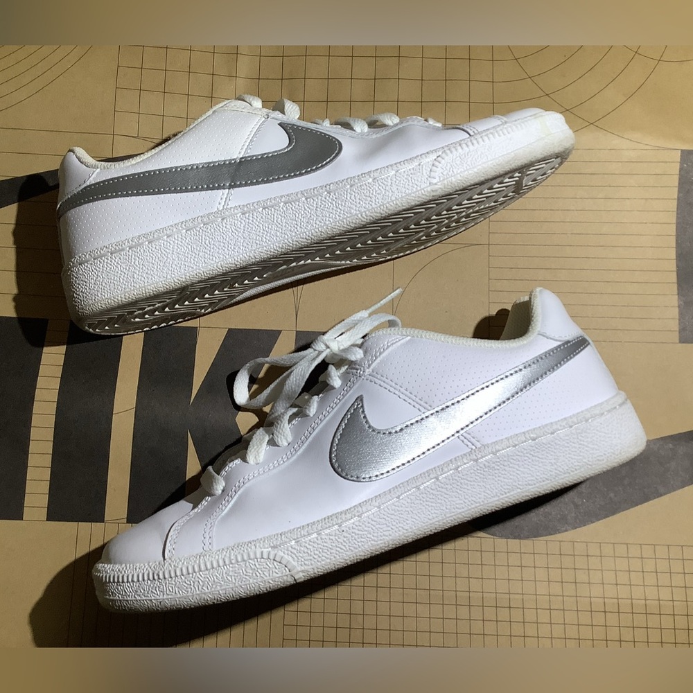 Nike White and Silver Low-Top Sneakers - Picture 2 of 13